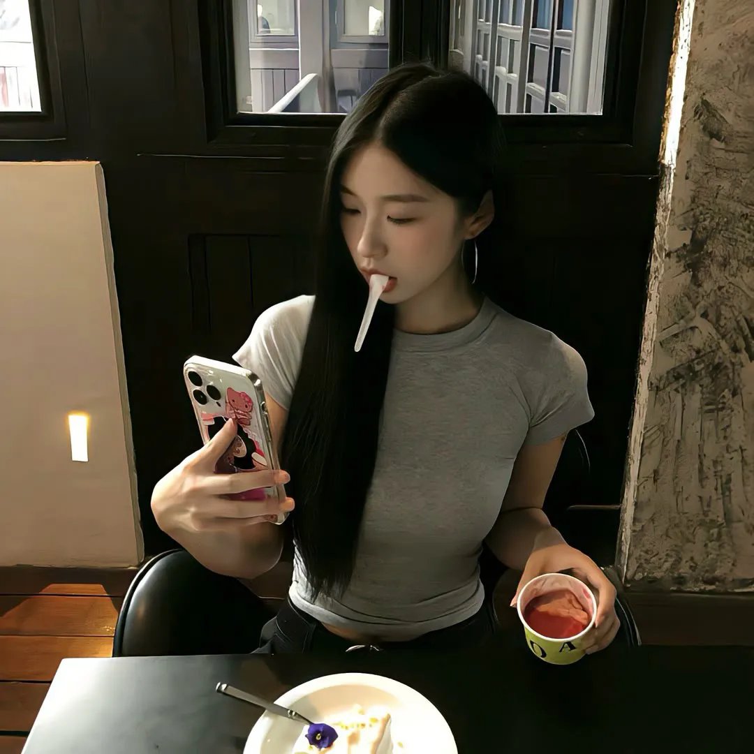 落凡尘